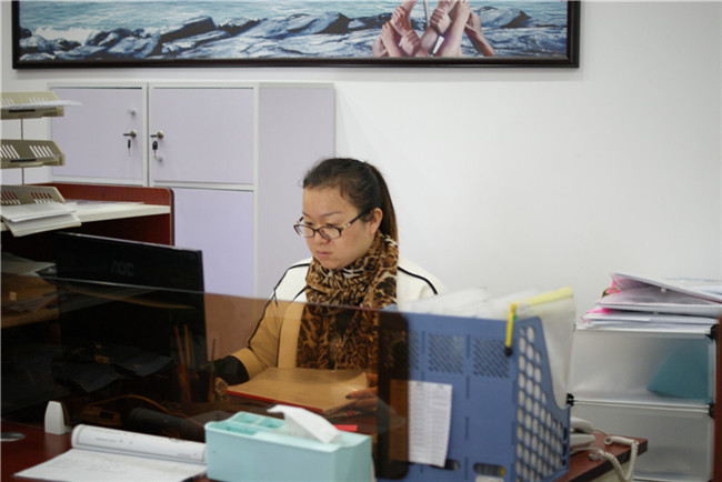 �T���L��